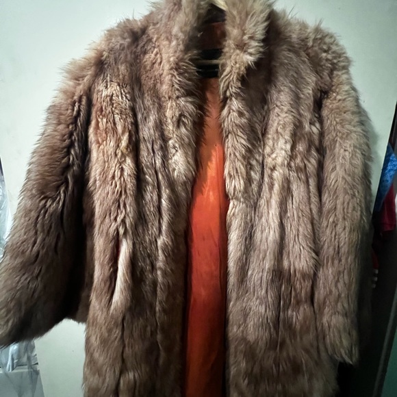 Vintage fur coat - Picture 2 of 7